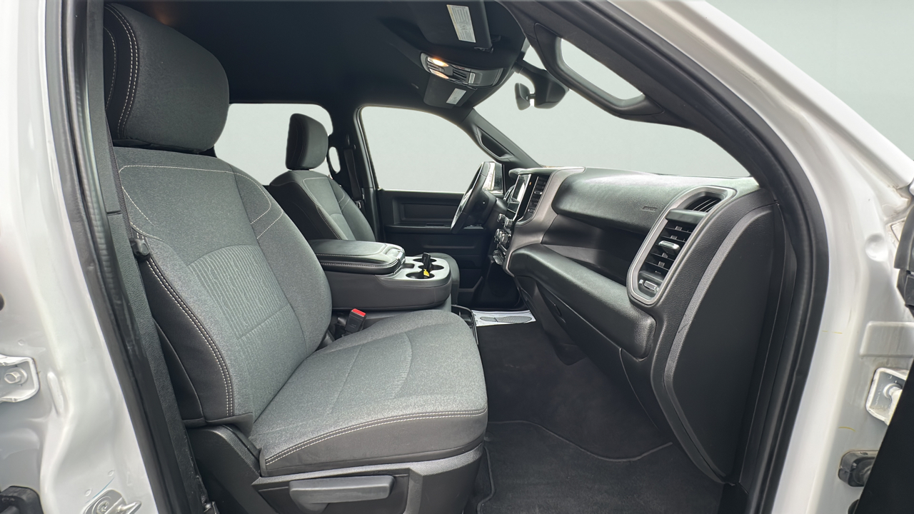 RAM 2500 Tradesman Crew Cab SWB 4WD 2021