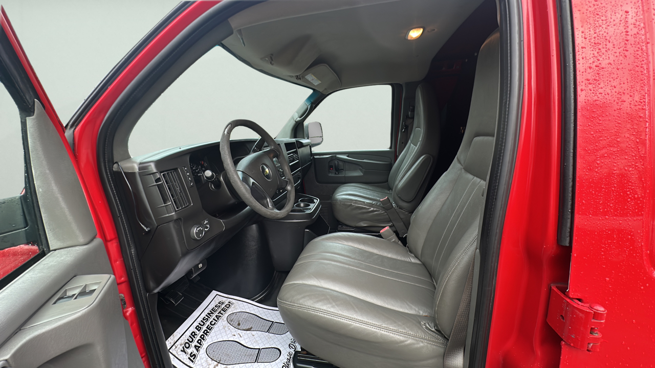 Chevrolet Express 2500 Cargo 2013