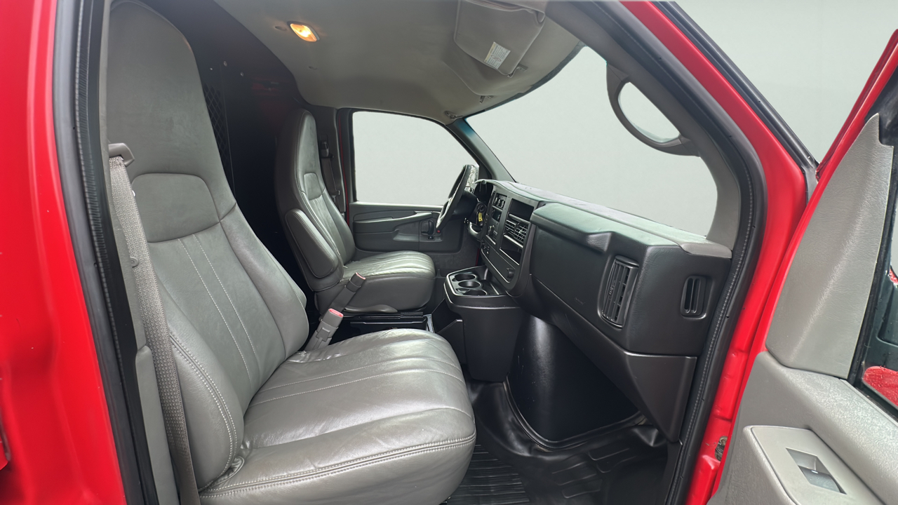 Chevrolet Express 2500 Cargo 2013