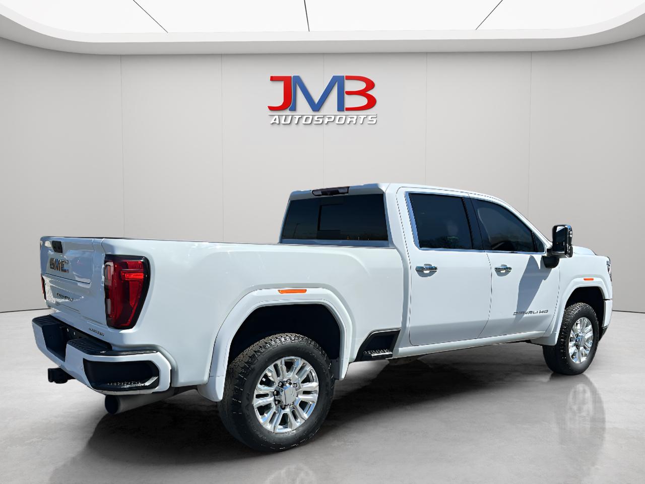 GMC Sierra 2500HD Denali Crew Cab 4WD 2021