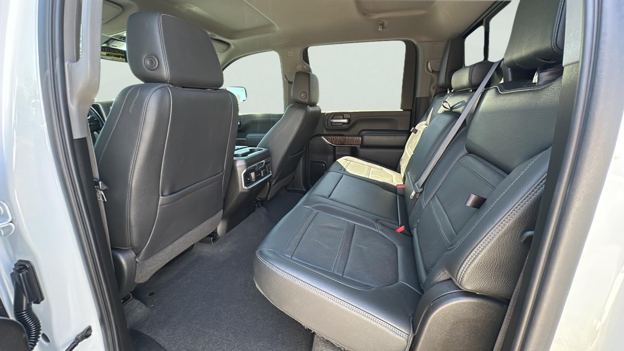 GMC Sierra 2500HD Denali Crew Cab 4WD 2021