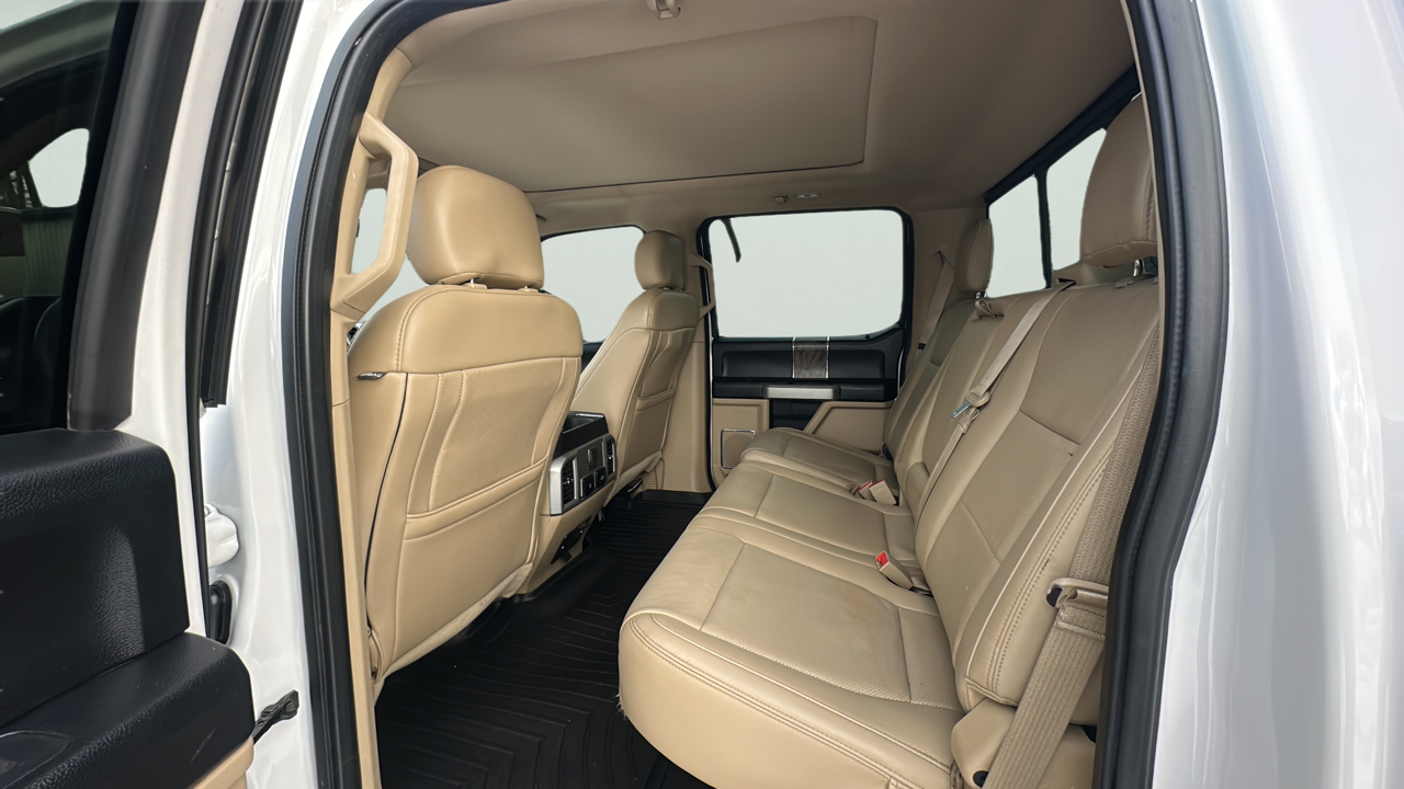 Ford F-250 SD Lariat Crew Cab Long Bed 4WD 2019