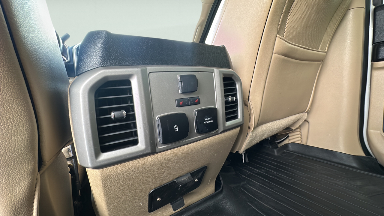 Ford F-250 SD Lariat Crew Cab Long Bed 4WD 2019