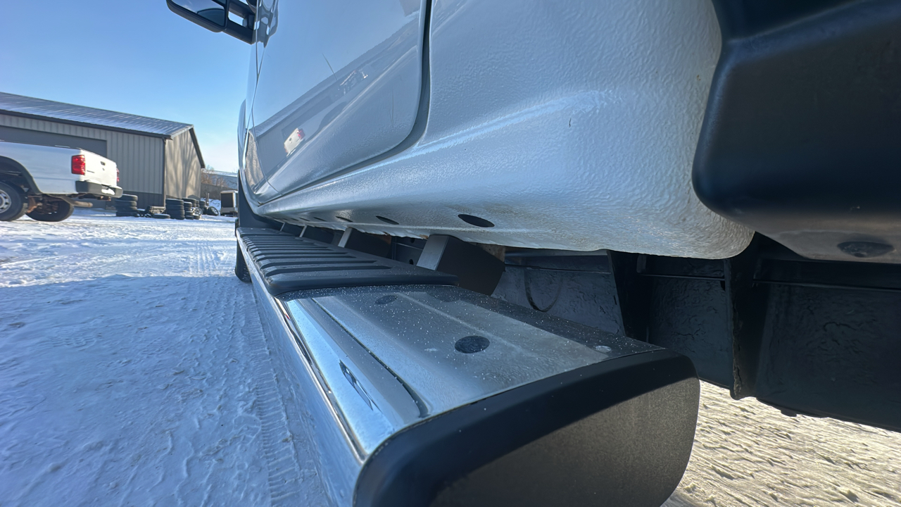 GMC Sierra 2500HD Base Crew Cab Long Box 4WD 2019