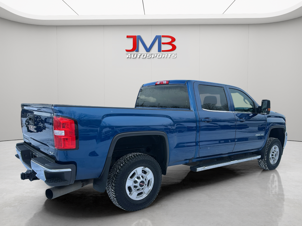 GMC Sierra 2500HD SLE Crew Cab 4WD 2018