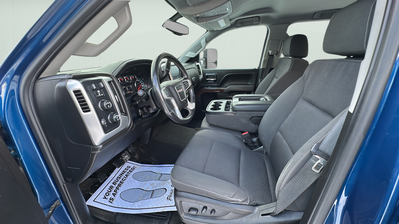 GMC Sierra 2500HD SLE Crew Cab 4WD 2018