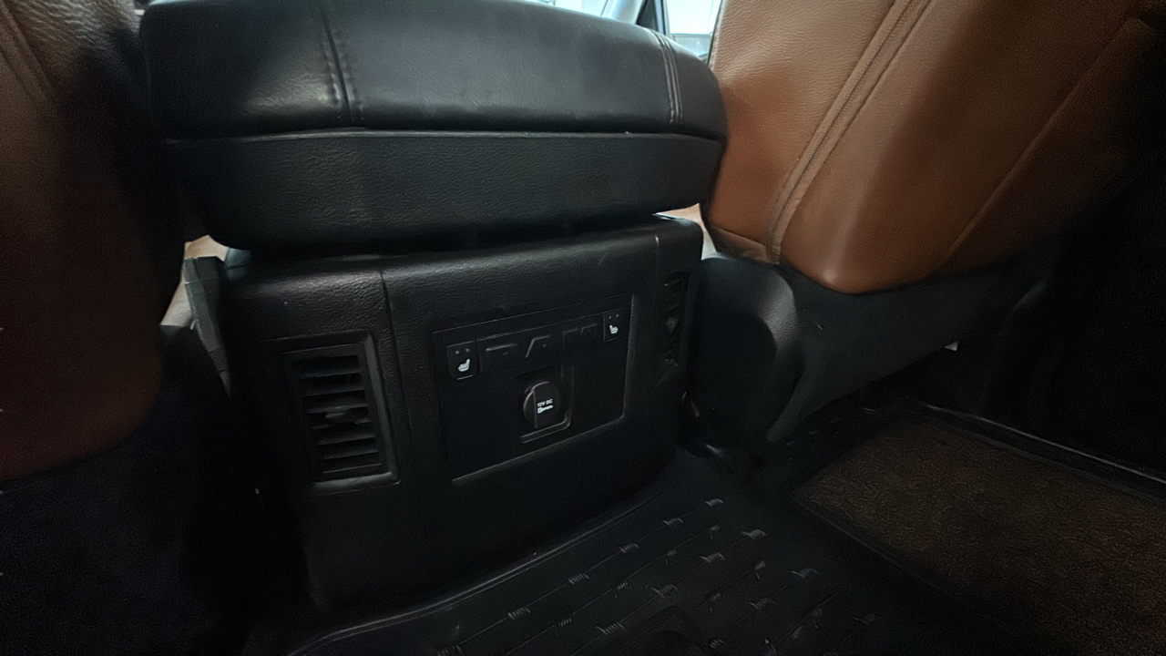 RAM 3500 Longhorn Crew Cab SWB 4WD 2016