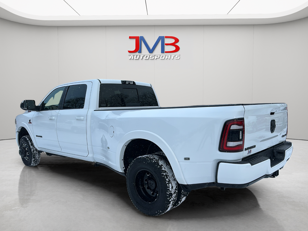 RAM 3500 Laramie Crew Cab LWB 4WD DRW 2021