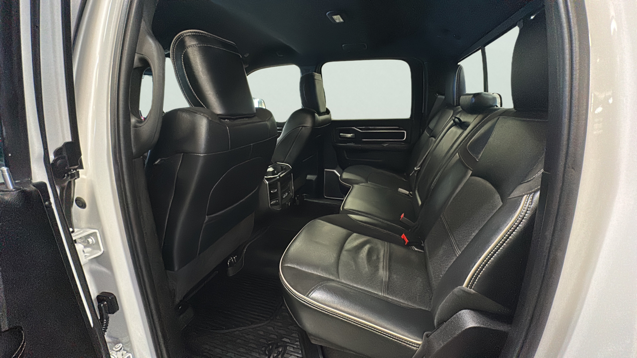 RAM 3500 Laramie Crew Cab LWB 4WD DRW 2021