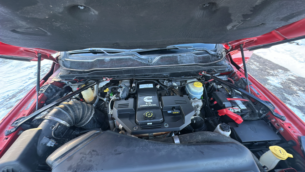 RAM 2500 Laramie Mega Cab 4WD 2020