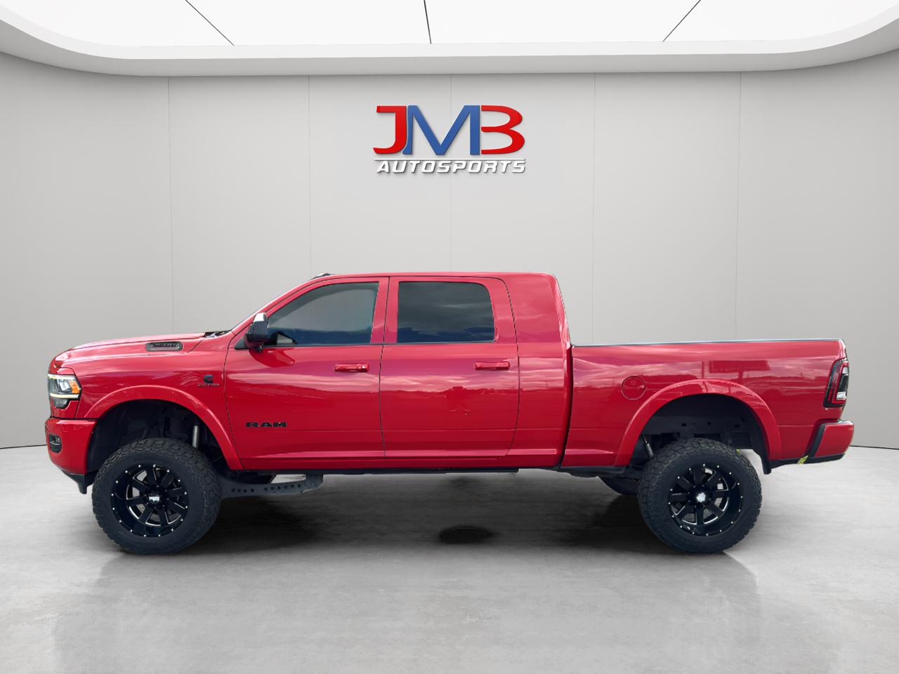 RAM 2500 Laramie Mega Cab 4WD 2020