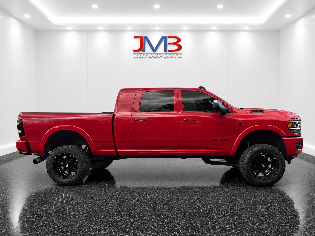 RAM 2500 Laramie Mega Cab 4WD 2020
