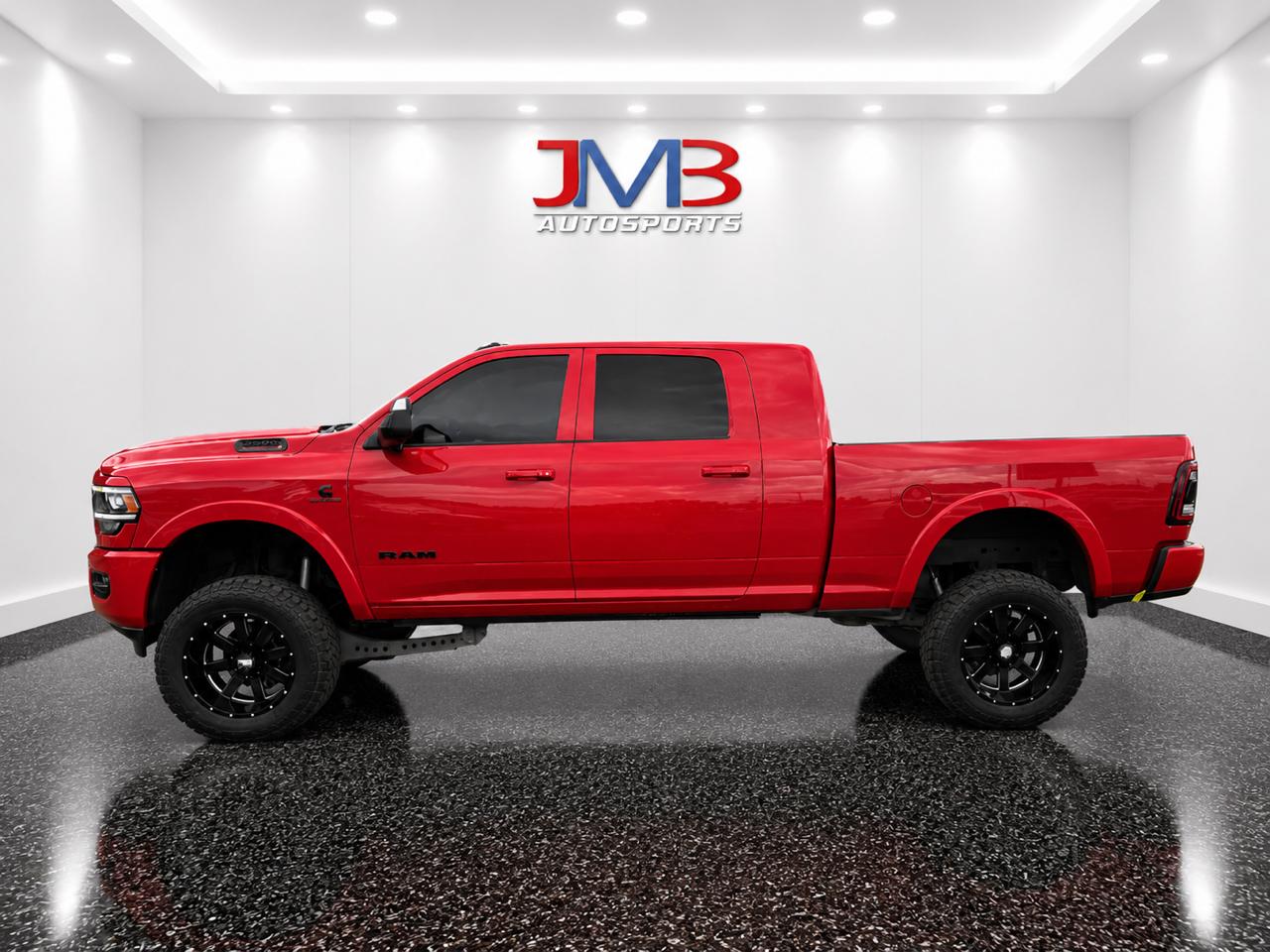 RAM 2500 Laramie Mega Cab 4WD 2020