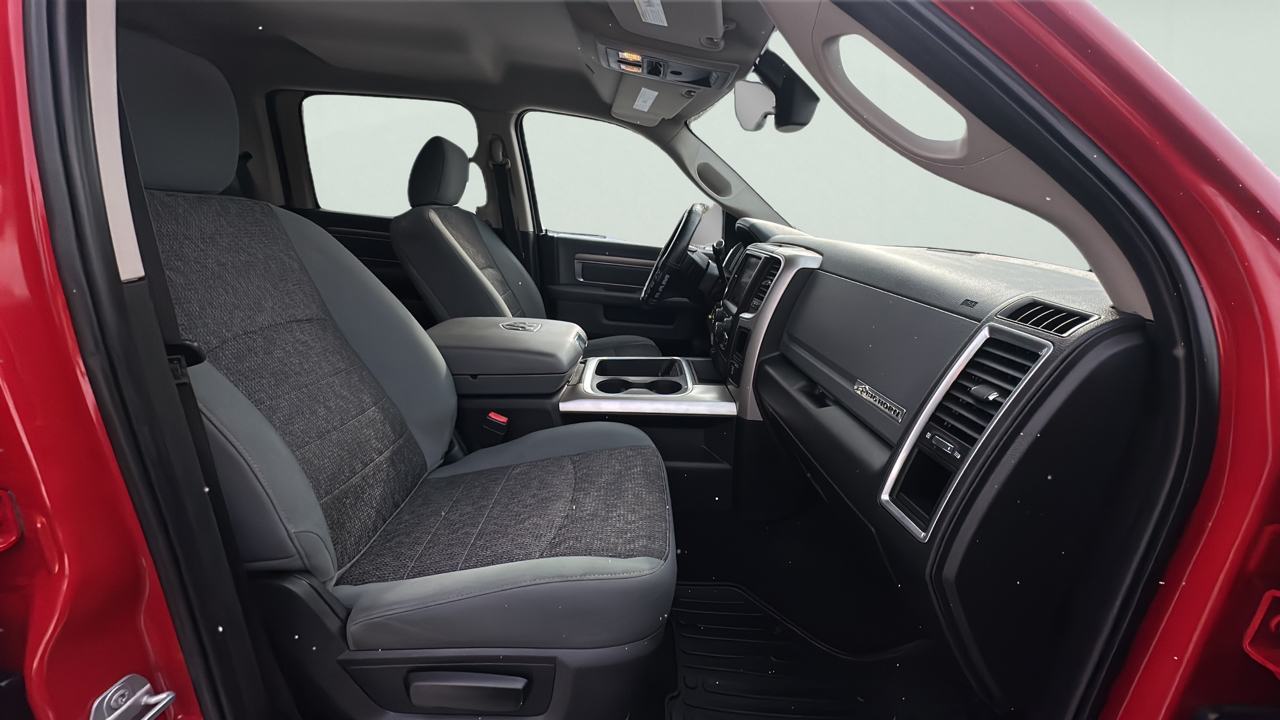 RAM 3500 SLT Crew Cab SWB 4WD 2018