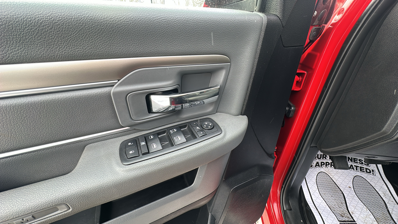 RAM 3500 SLT Crew Cab SWB 4WD 2018