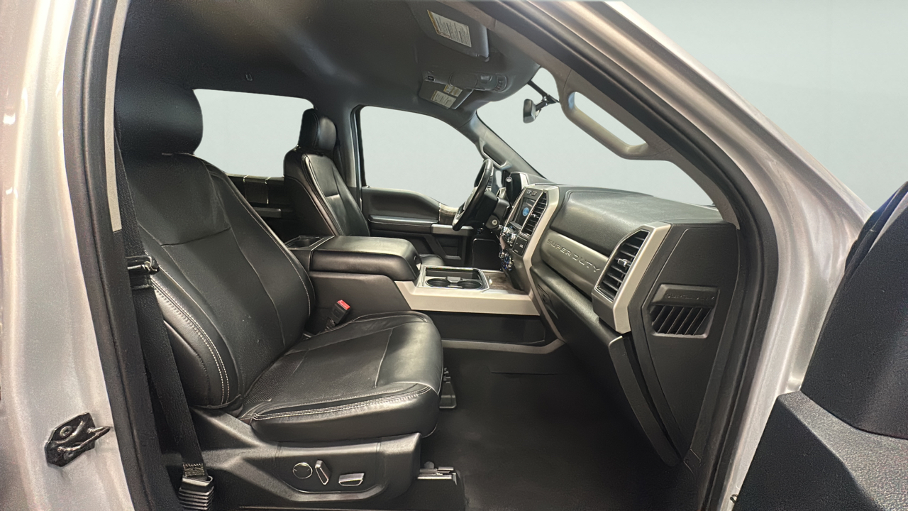 Ford F-250 SD Lariat Crew Cab 4WD 2019