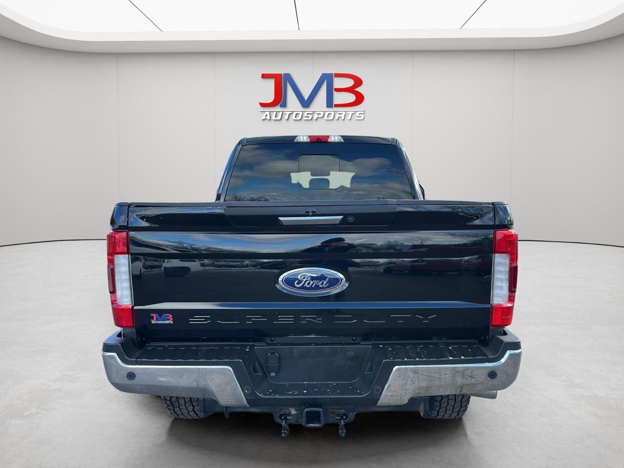 Ford F-250 SD Lariat Crew Cab 4WD 2017