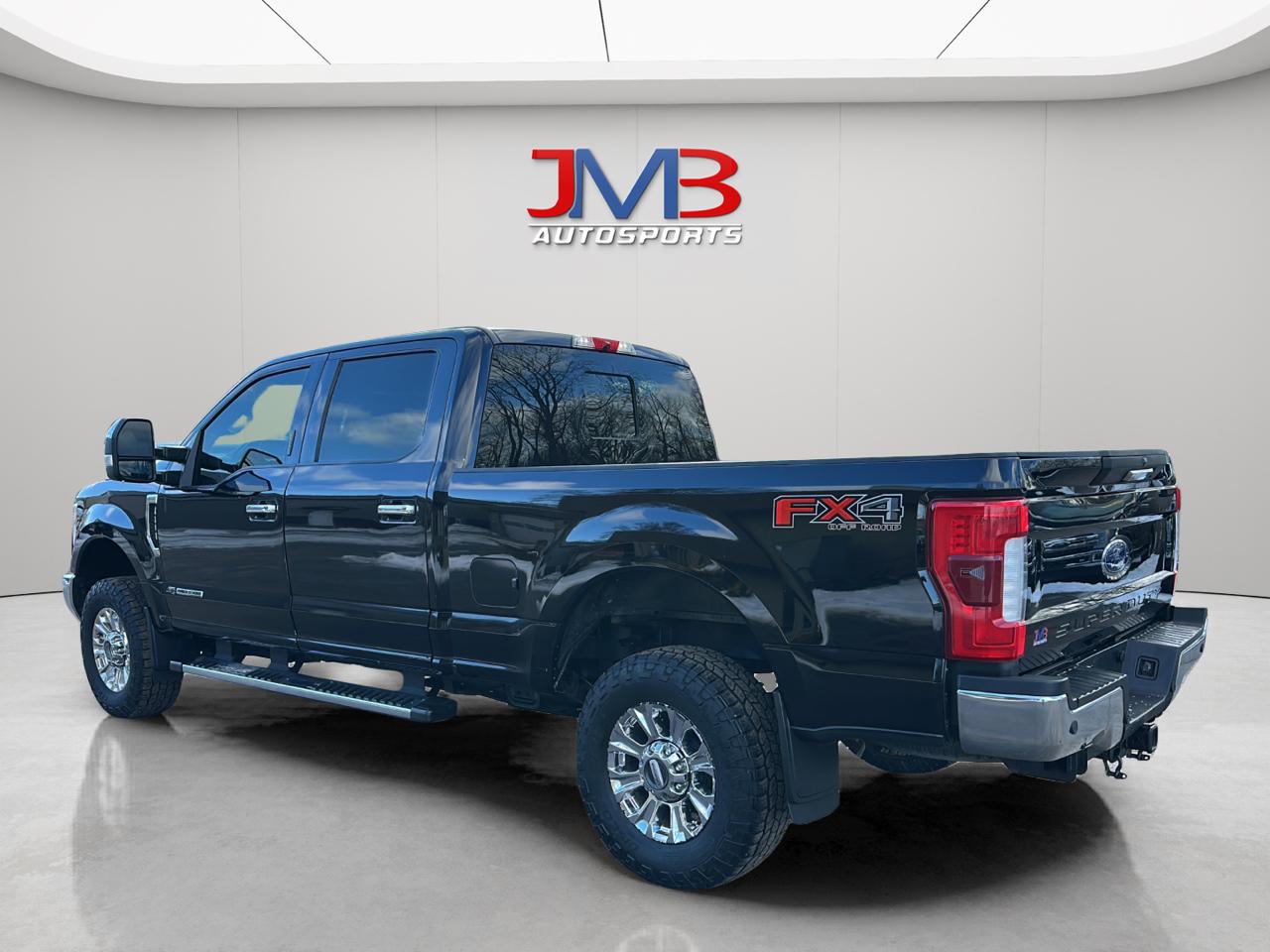 Ford F-250 SD Lariat Crew Cab 4WD 2017