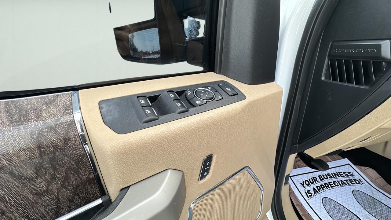 Ford F-250 SD Lariat Crew Cab 4WD 2018