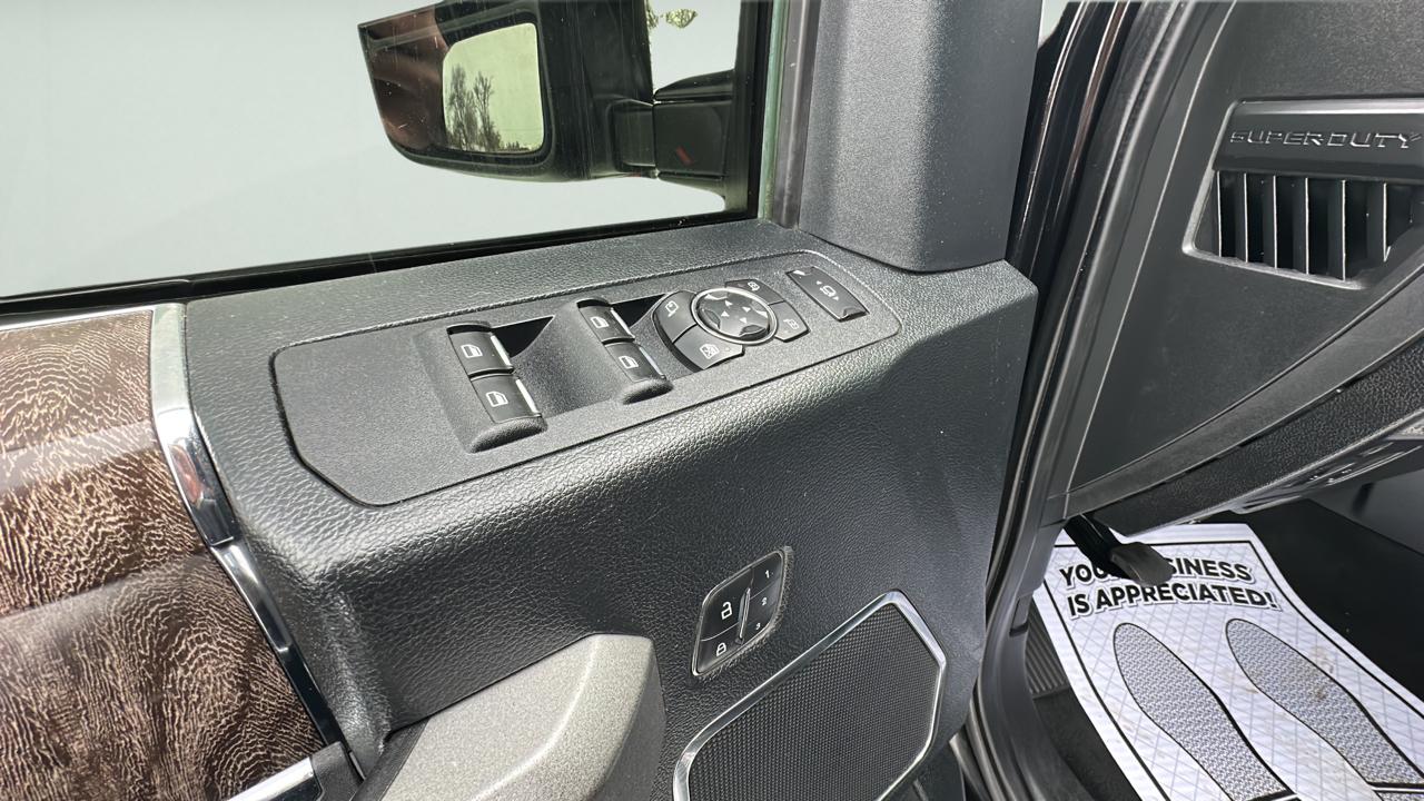 Ford F-250 SD Lariat Crew Cab 4WD 2019