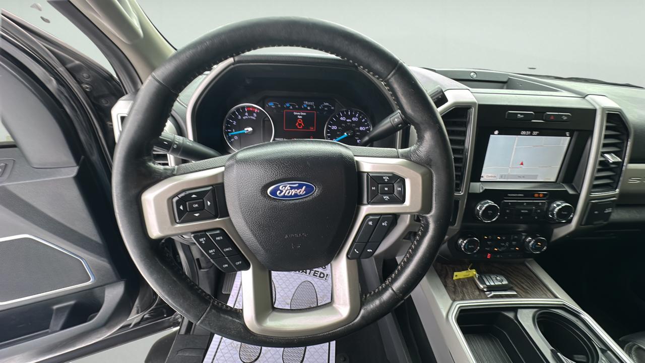 Ford F-250 SD Lariat Crew Cab 4WD 2019