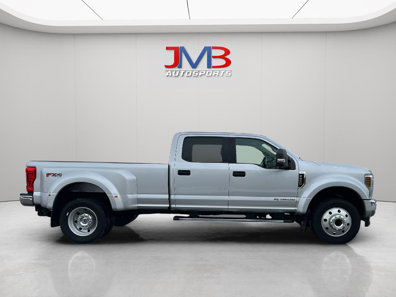 Ford F-450 SD XLT Crew Cab DRW 4WD 2018
