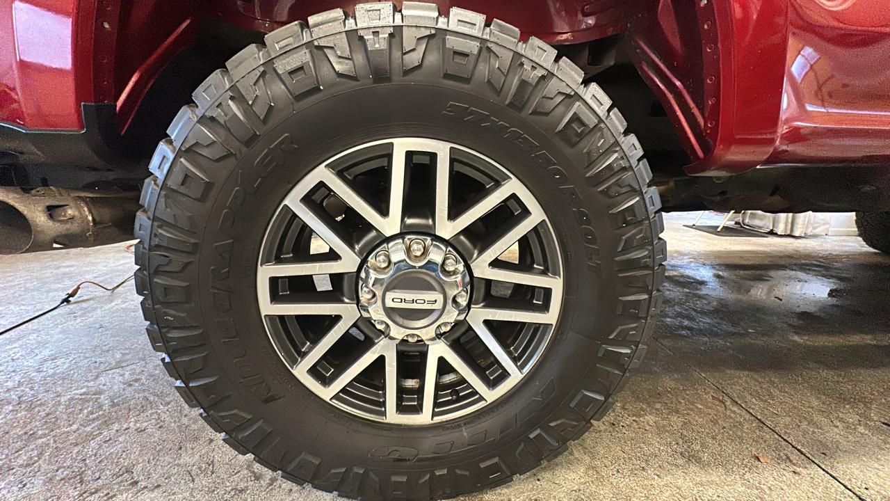 Ford F-250 SD Lariat Crew Cab 4WD 2017