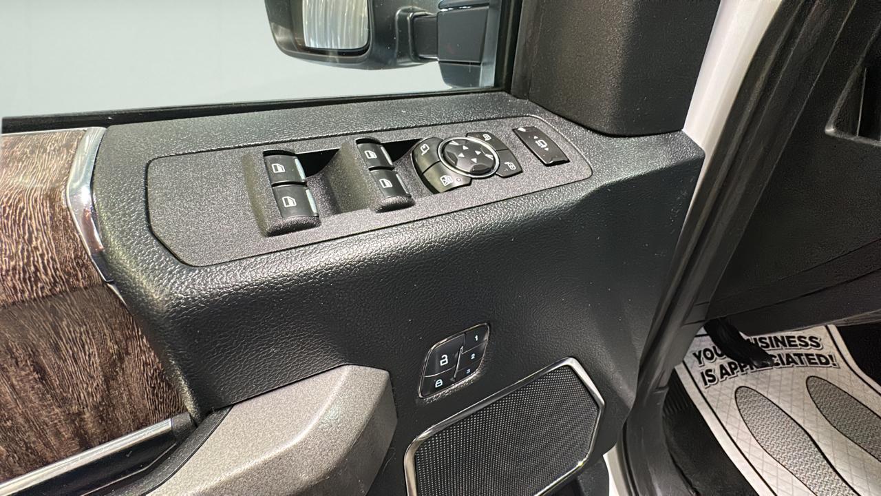 Ford F-250 SD Lariat Crew Cab 4WD 2018