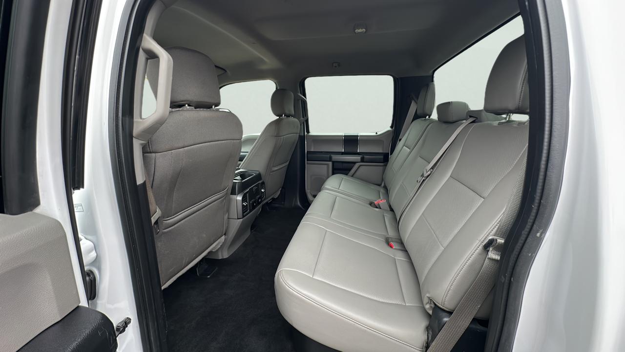 Ford F-250 SD XLT Crew Cab Long Bed 4WD 2017