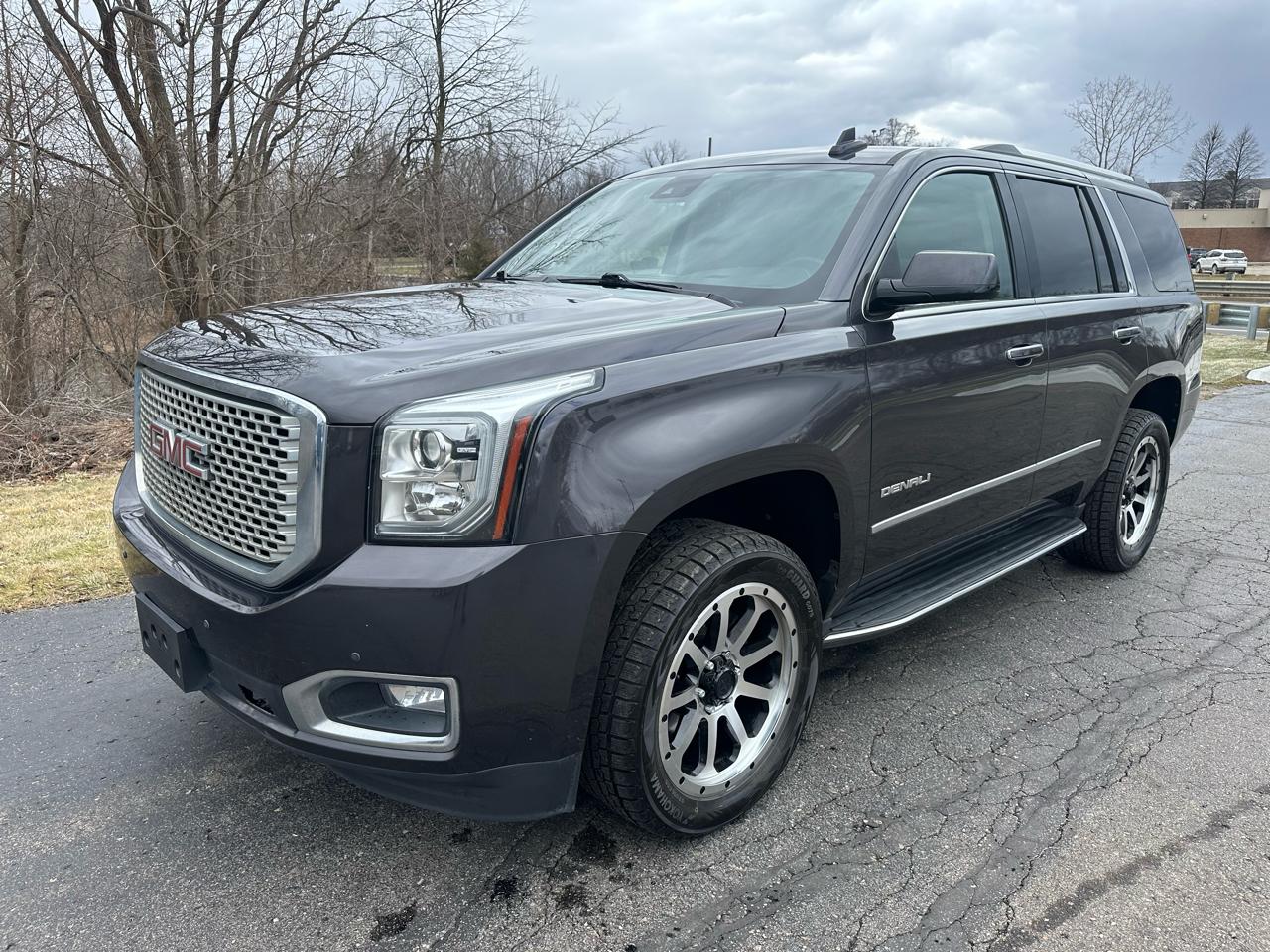 GMC Yukon Denali 4WD 2016