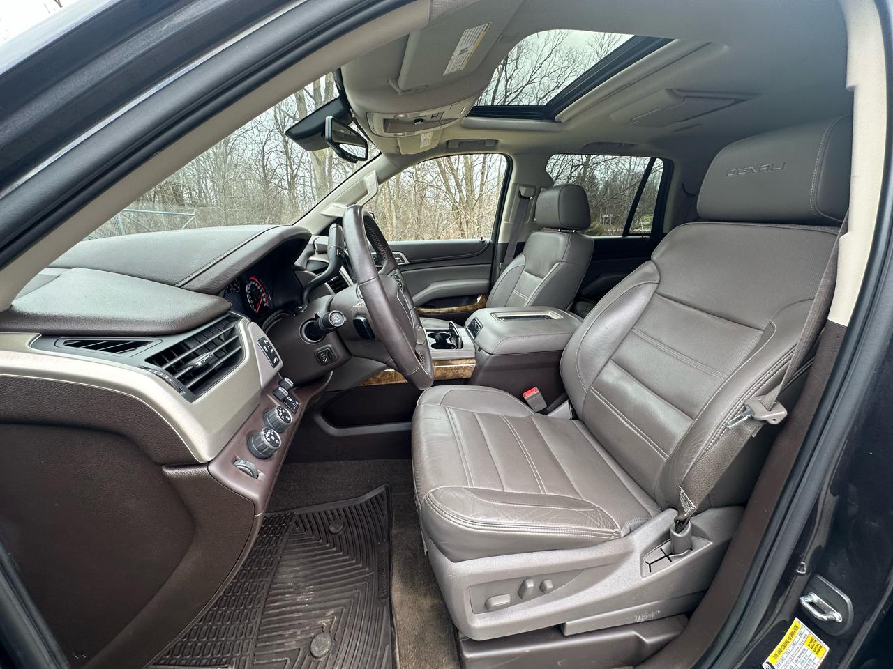 GMC Yukon Denali 4WD 2016
