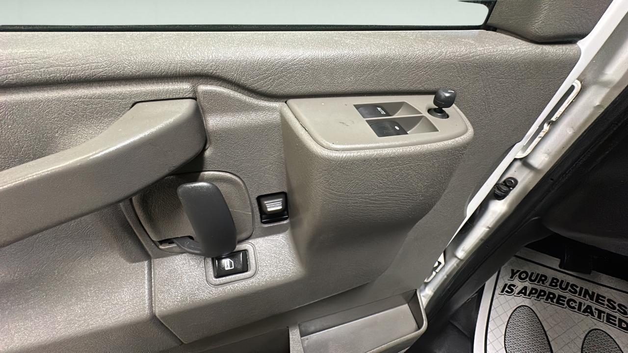 Chevrolet Express 3500 Cargo Extended 2016