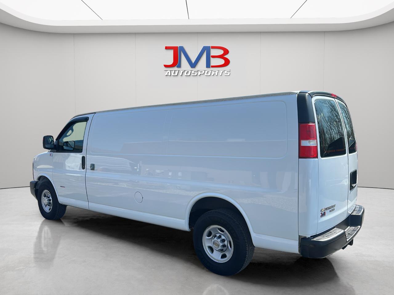 Chevrolet Express 3500 Cargo Extended 2016