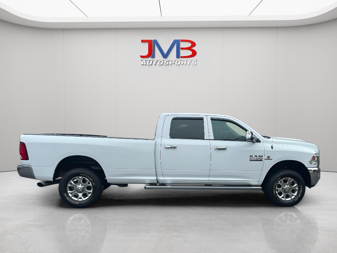 RAM 2500 Tradesman Crew Cab LWB 4WD 2018