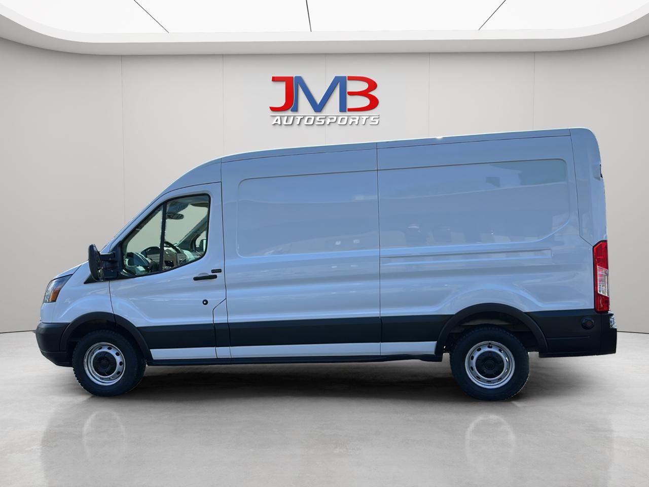 Ford Transit 350 Van Med. Roof w/Sliding Pass. 148-in. WB 2019