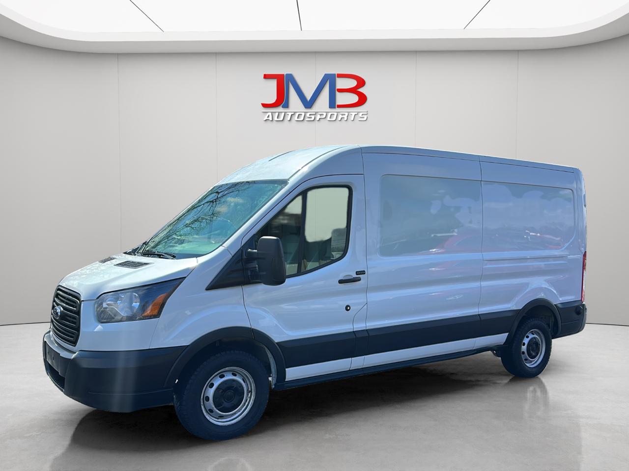 Ford Transit 350 Van Med. Roof w/Sliding Pass. 148-in. WB 2019