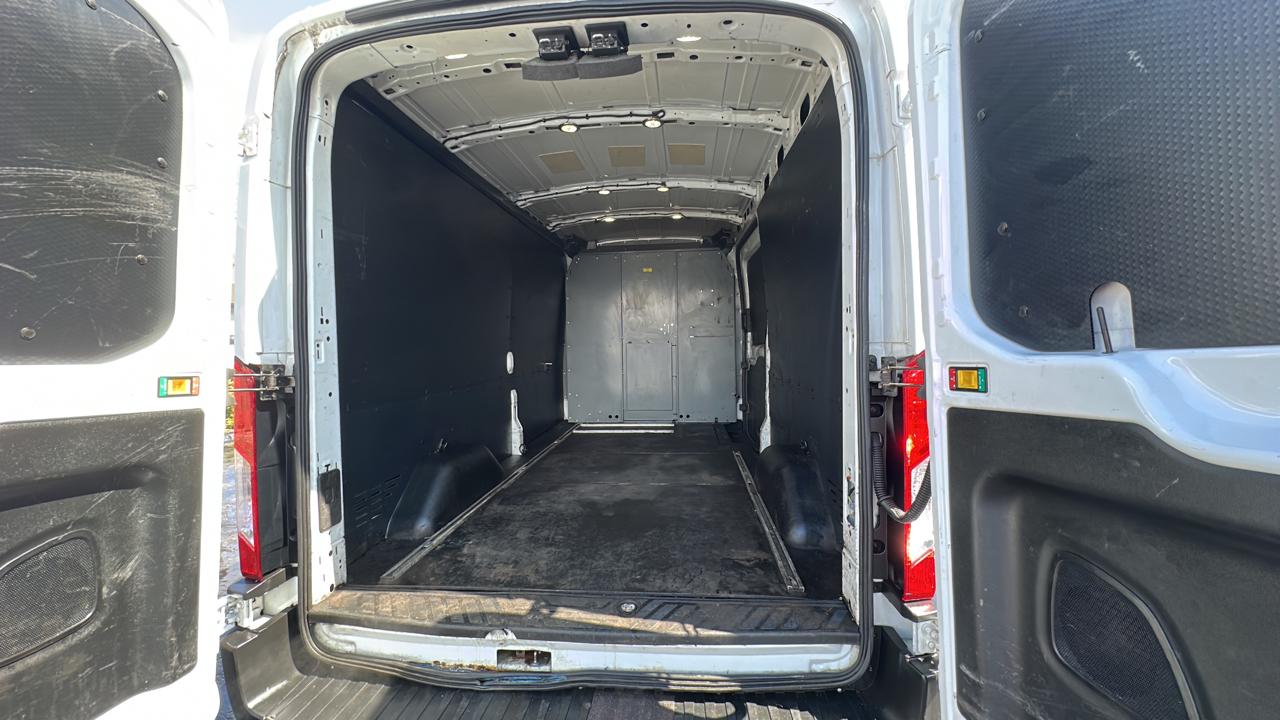 Ford Transit 350 Van Med. Roof w/Sliding Pass. 148-in. WB 2019