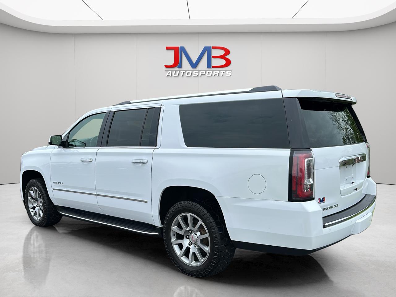 GMC Yukon XL Denali 4WD 2020