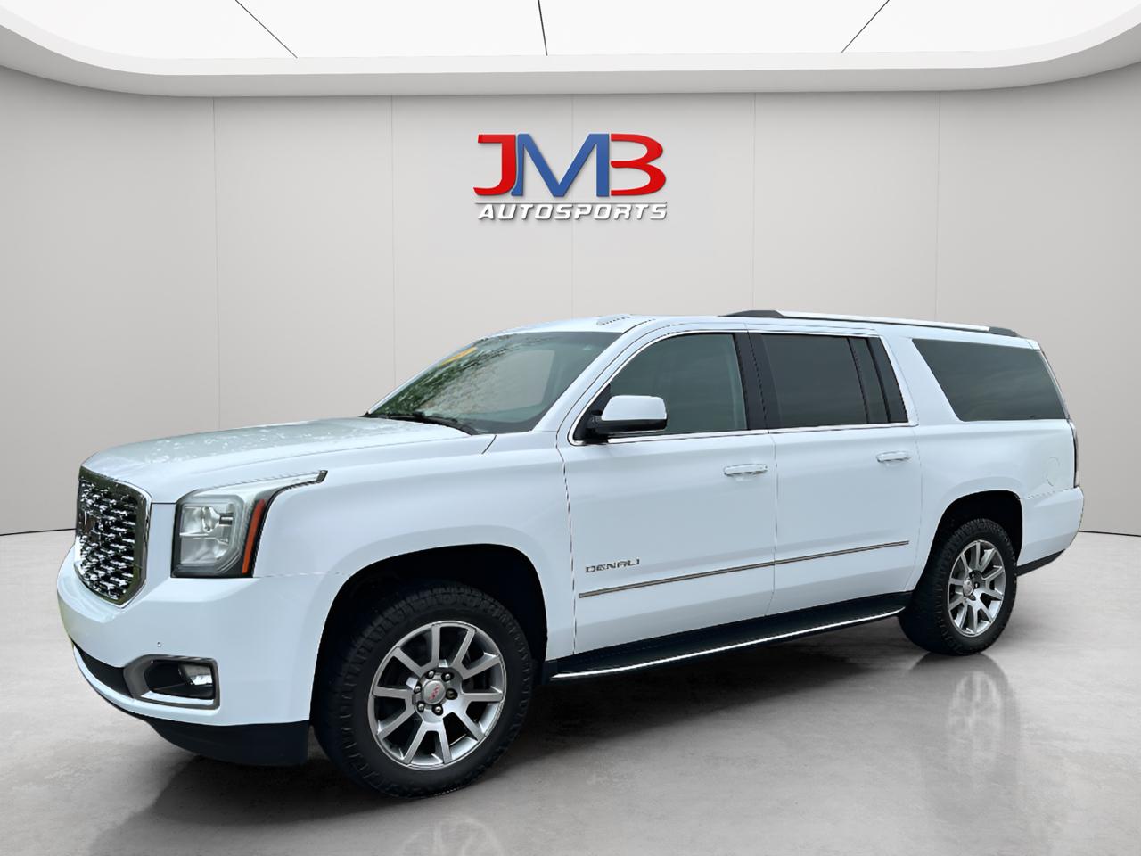 GMC Yukon XL Denali 4WD 2020