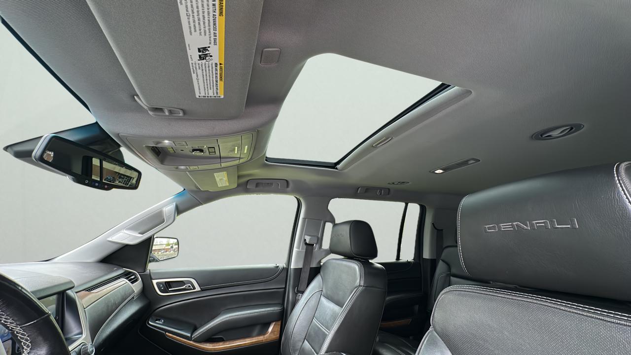 GMC Yukon XL Denali 4WD 2020