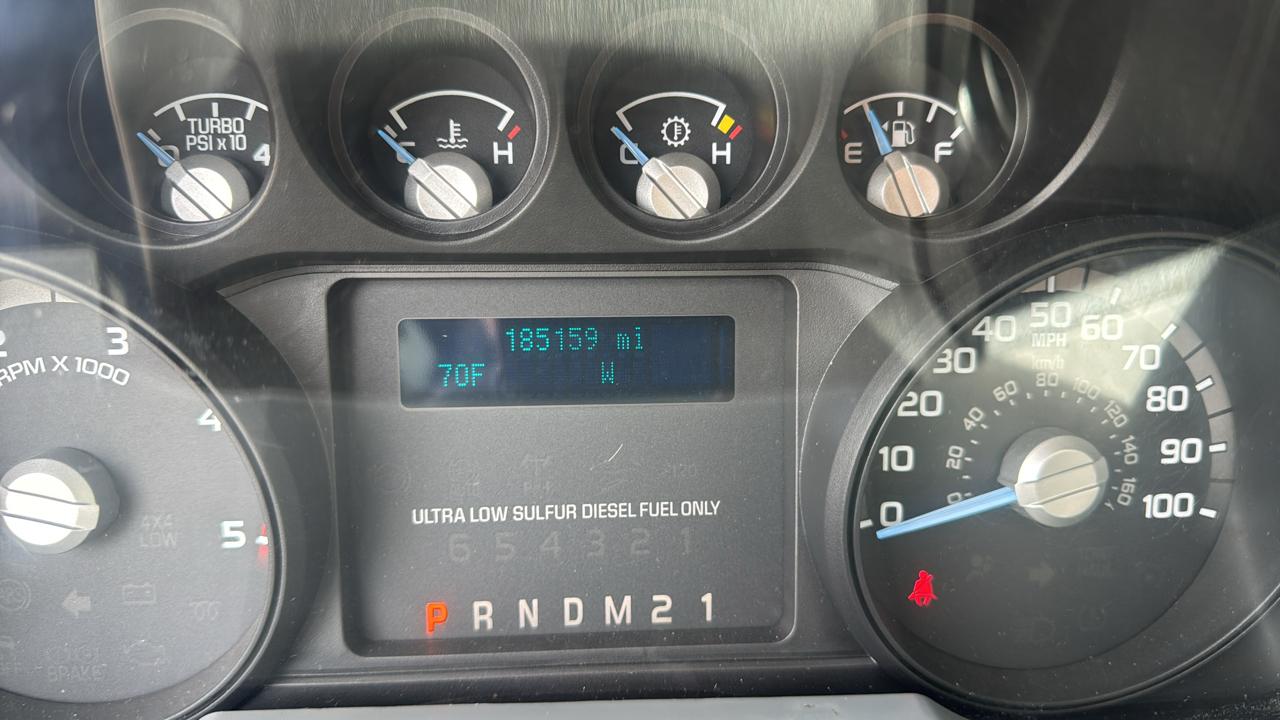 Ford F-350 SD XLT Crew Cab Long Bed DRW 4WD 2015