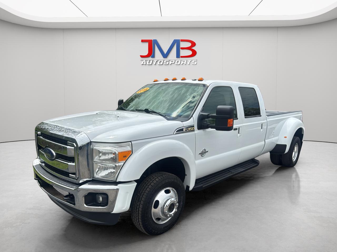 Ford F-350 SD XLT Crew Cab Long Bed DRW 4WD 2015