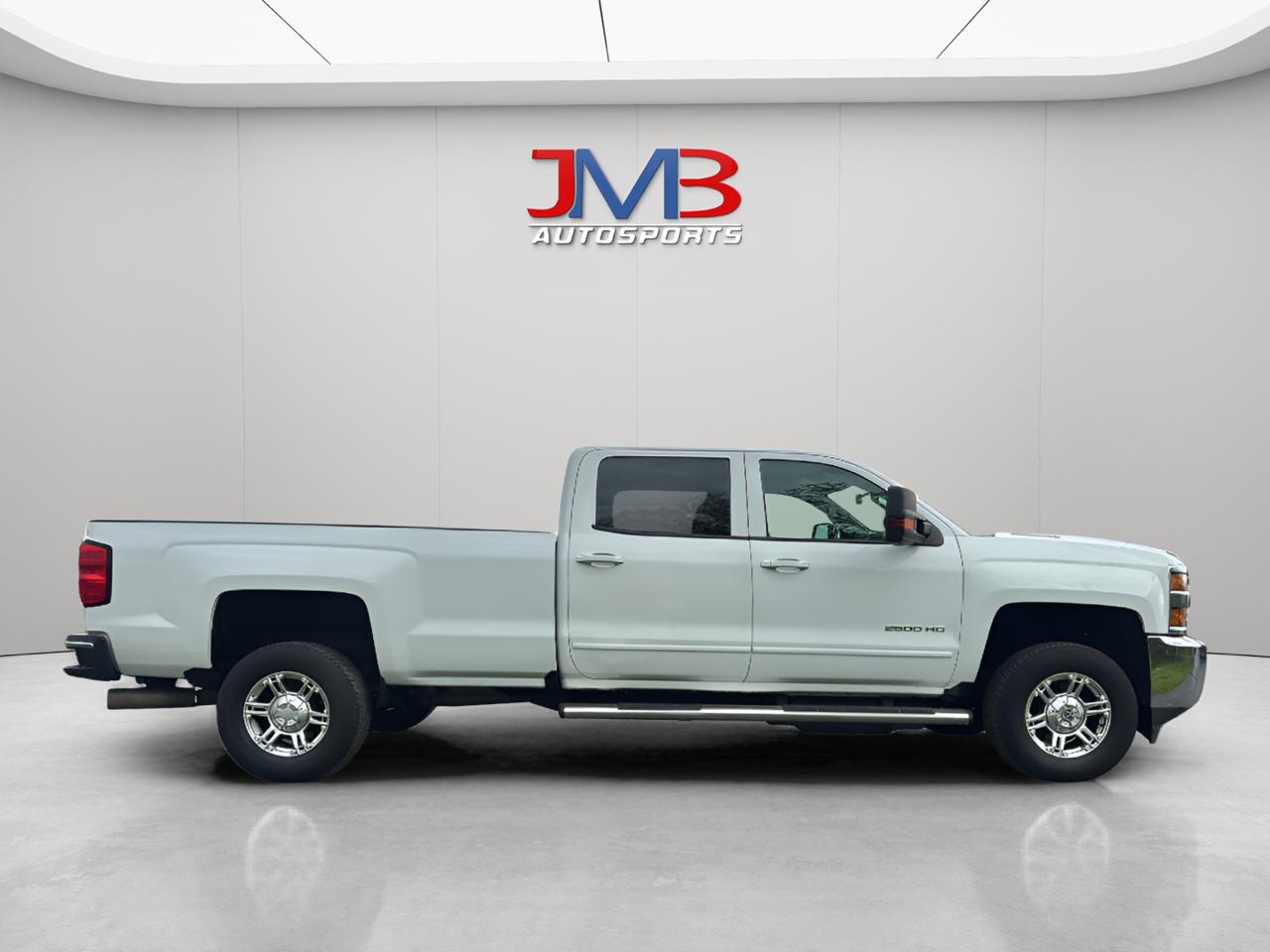 Chevrolet Silverado 2500HD LT Crew Cab 4WD 2017