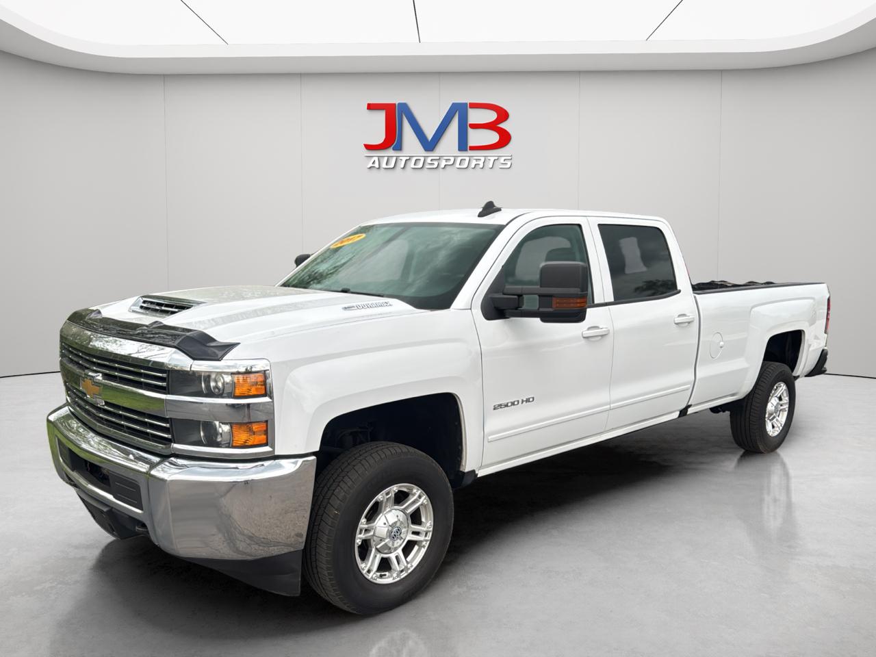 Chevrolet Silverado 2500HD LT Crew Cab 4WD 2017