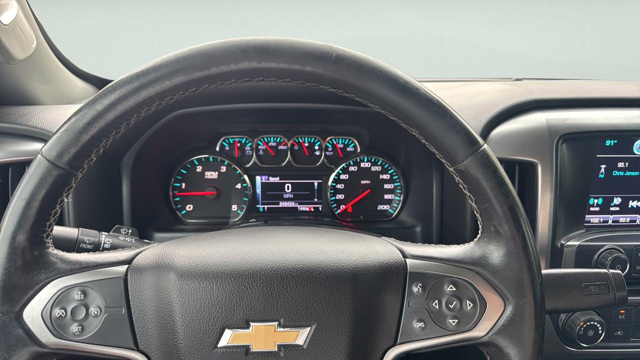 Chevrolet Silverado 2500HD LT Crew Cab 4WD 2017