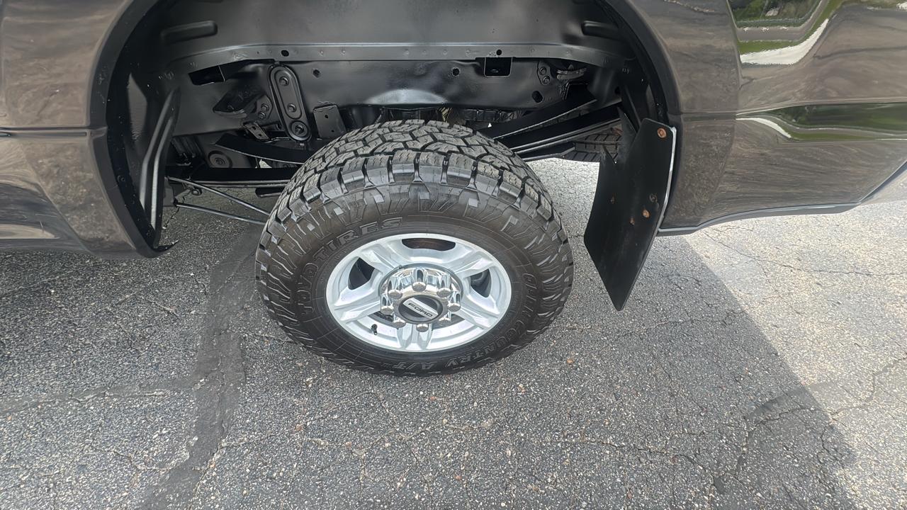 Ford F-250 SD XLT Crew Cab 4WD 2017