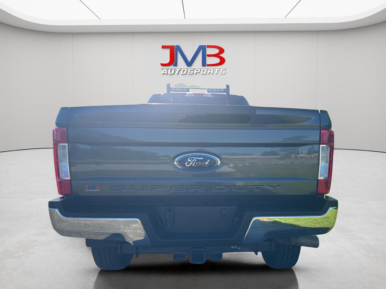 Ford F-350 SD XLT Crew Cab Long Bed 4WD 2018