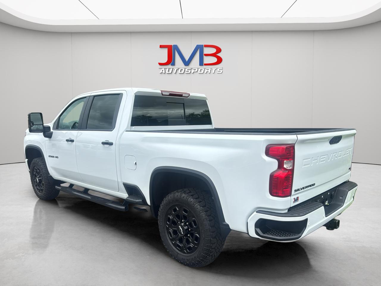 Chevrolet Silverado 2500HD 4WD Crew Cab 159" LT 2023
