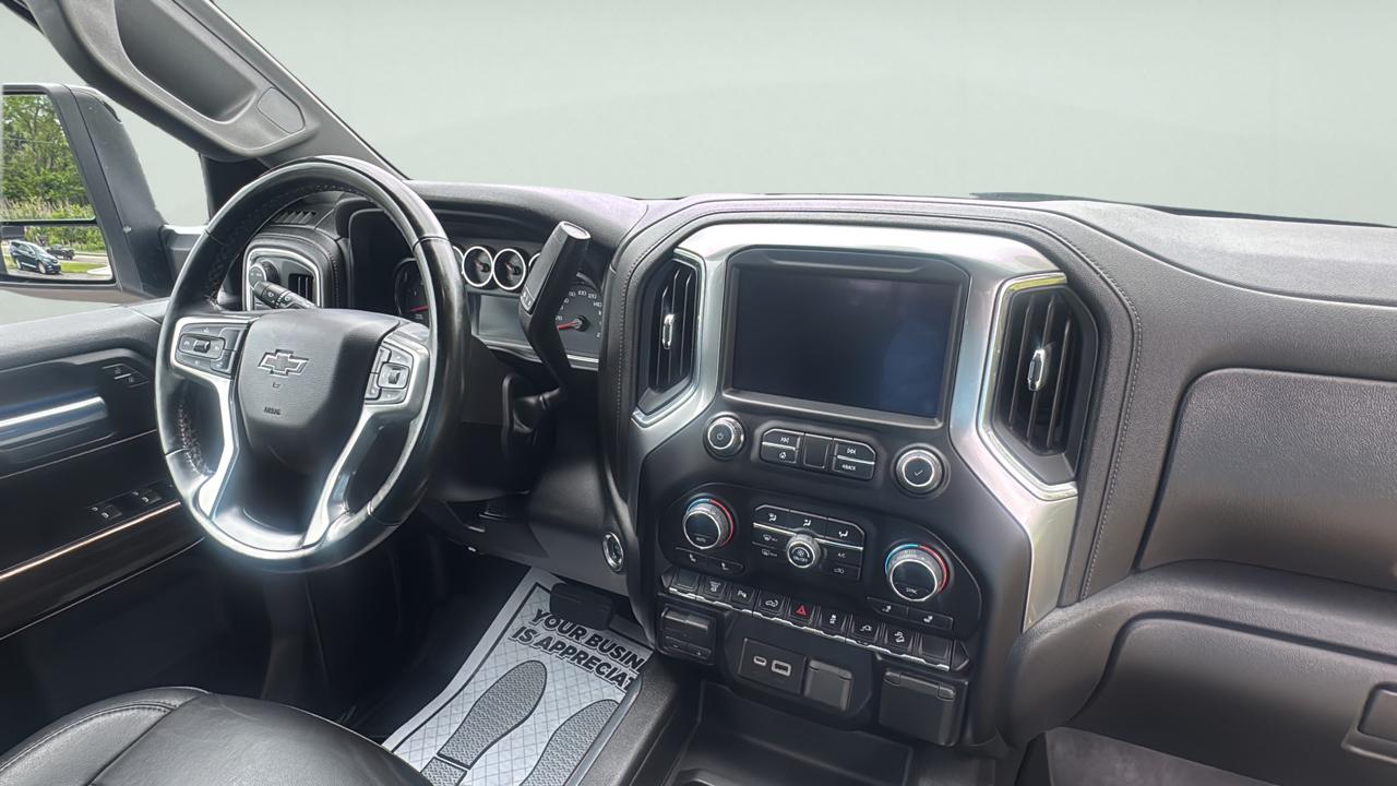 Chevrolet Silverado 2500HD 4WD Crew Cab 159" LT 2023