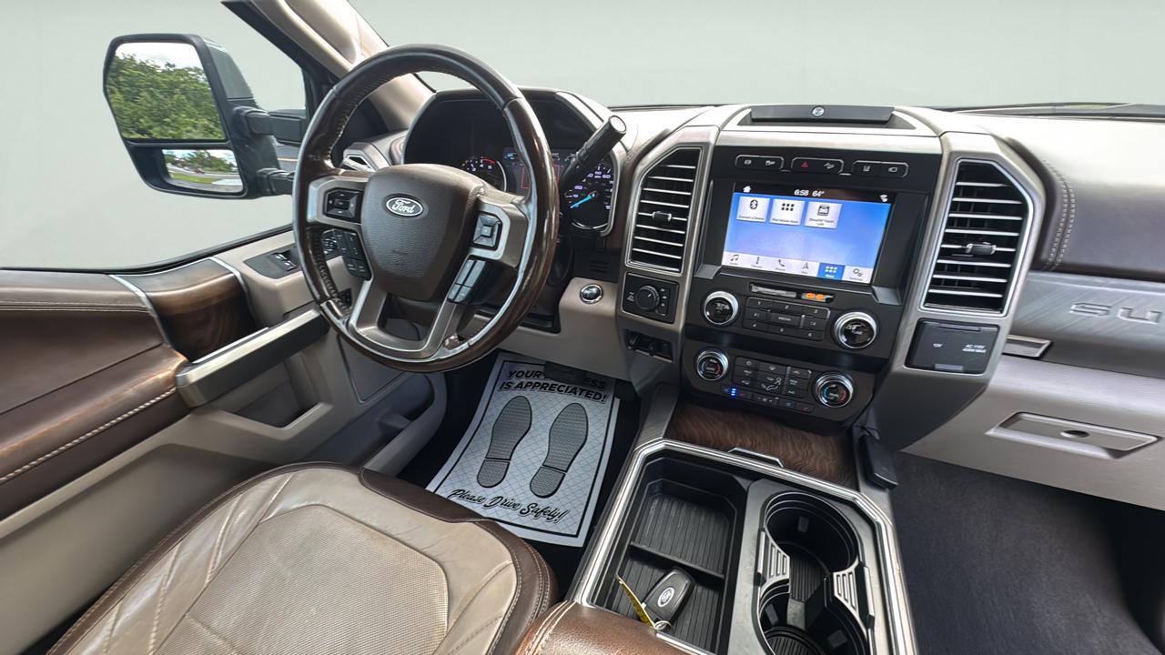 Ford F-250 SD Limited Crew Cab 4WD 2019
